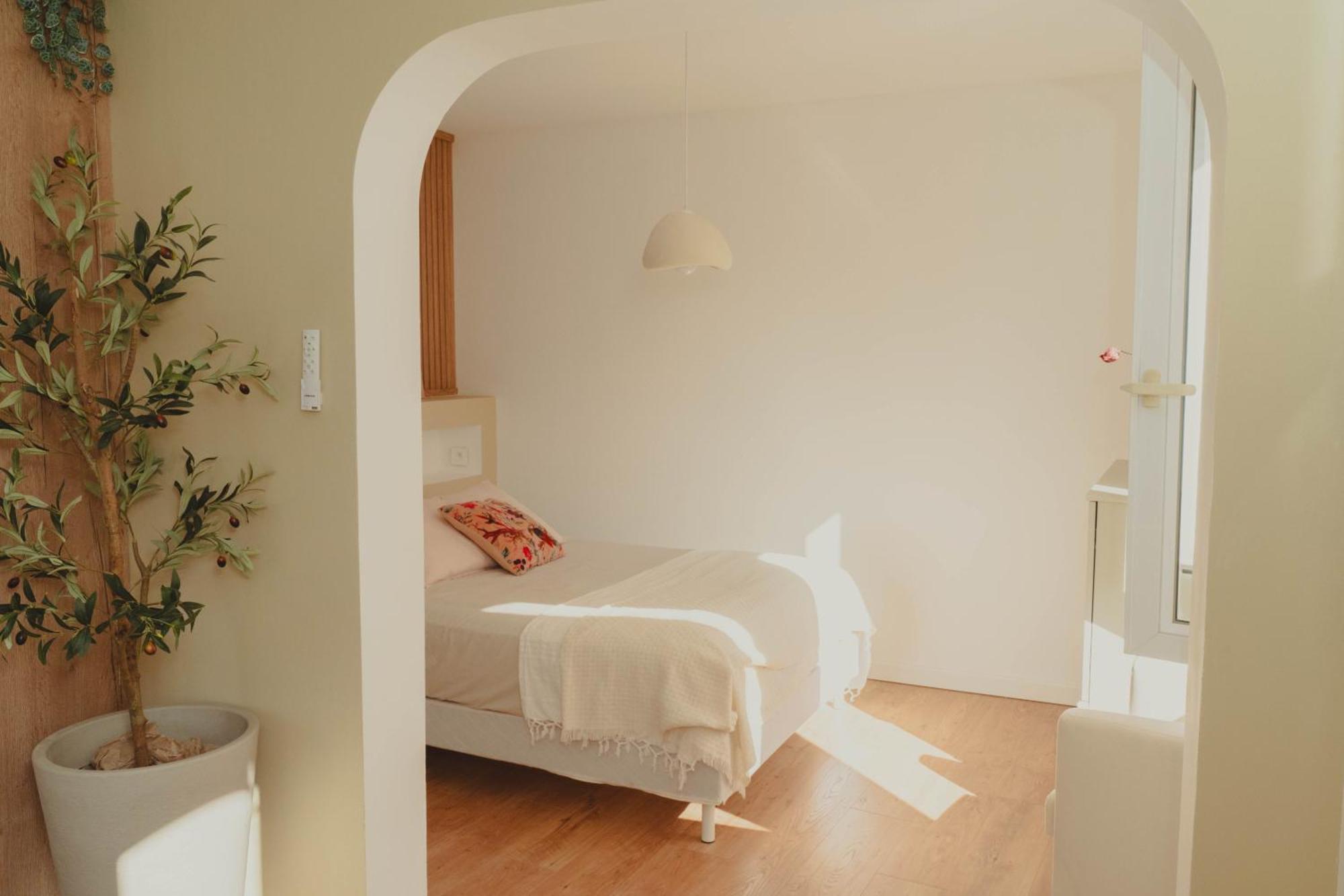 Au Coeur De Hyeres, Ideal Pour Les Couples ! المظهر الخارجي الصورة